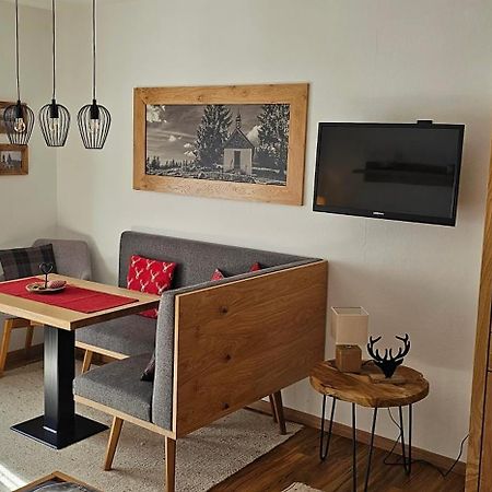 Haus Kirchplatz Apartman Reit im Winkl Kültér fotó