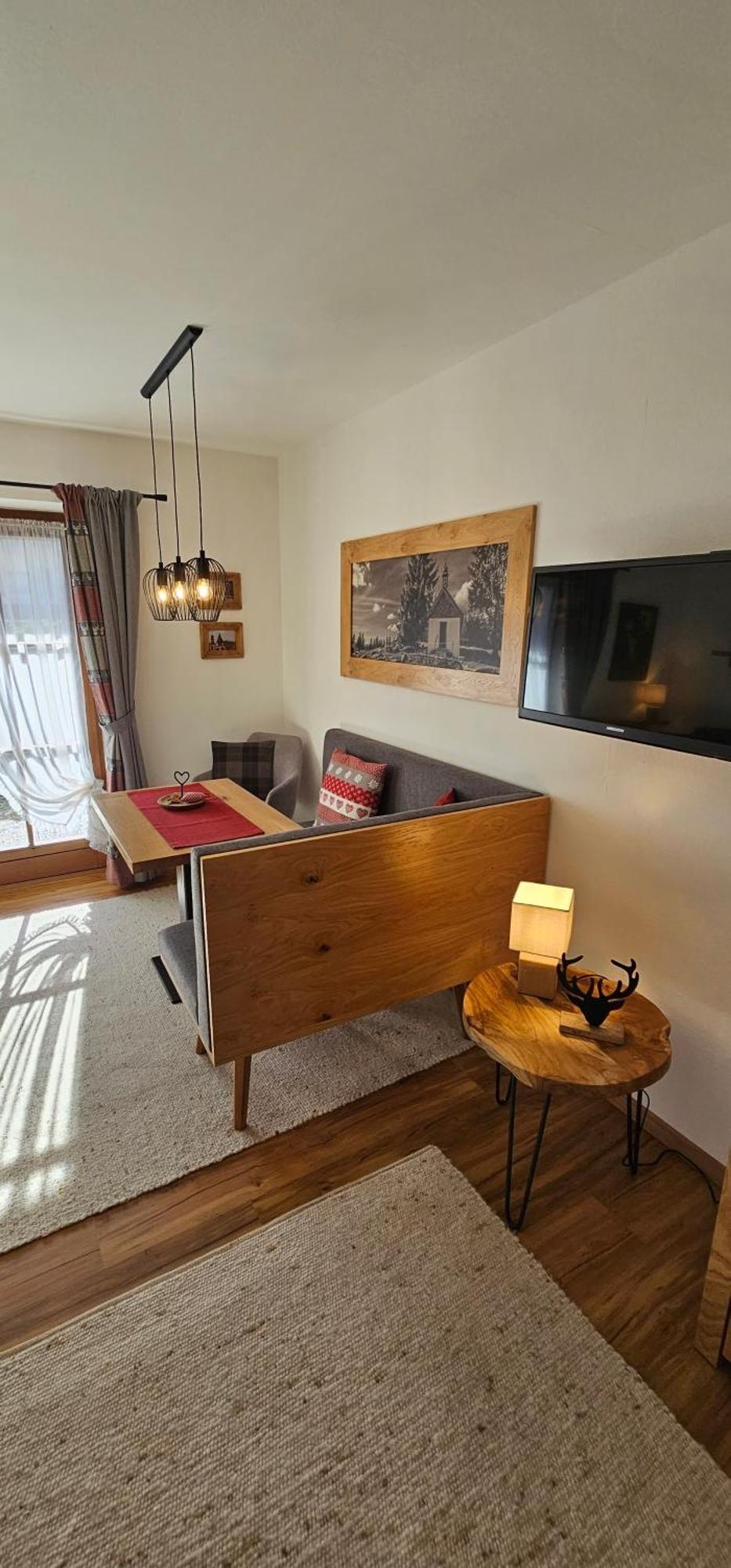 Haus Kirchplatz Apartman Reit im Winkl Kültér fotó